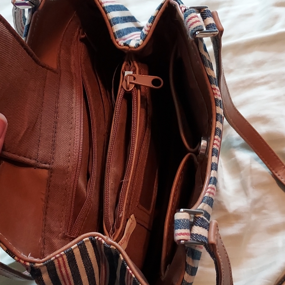 Purse - Picture 5 of 6